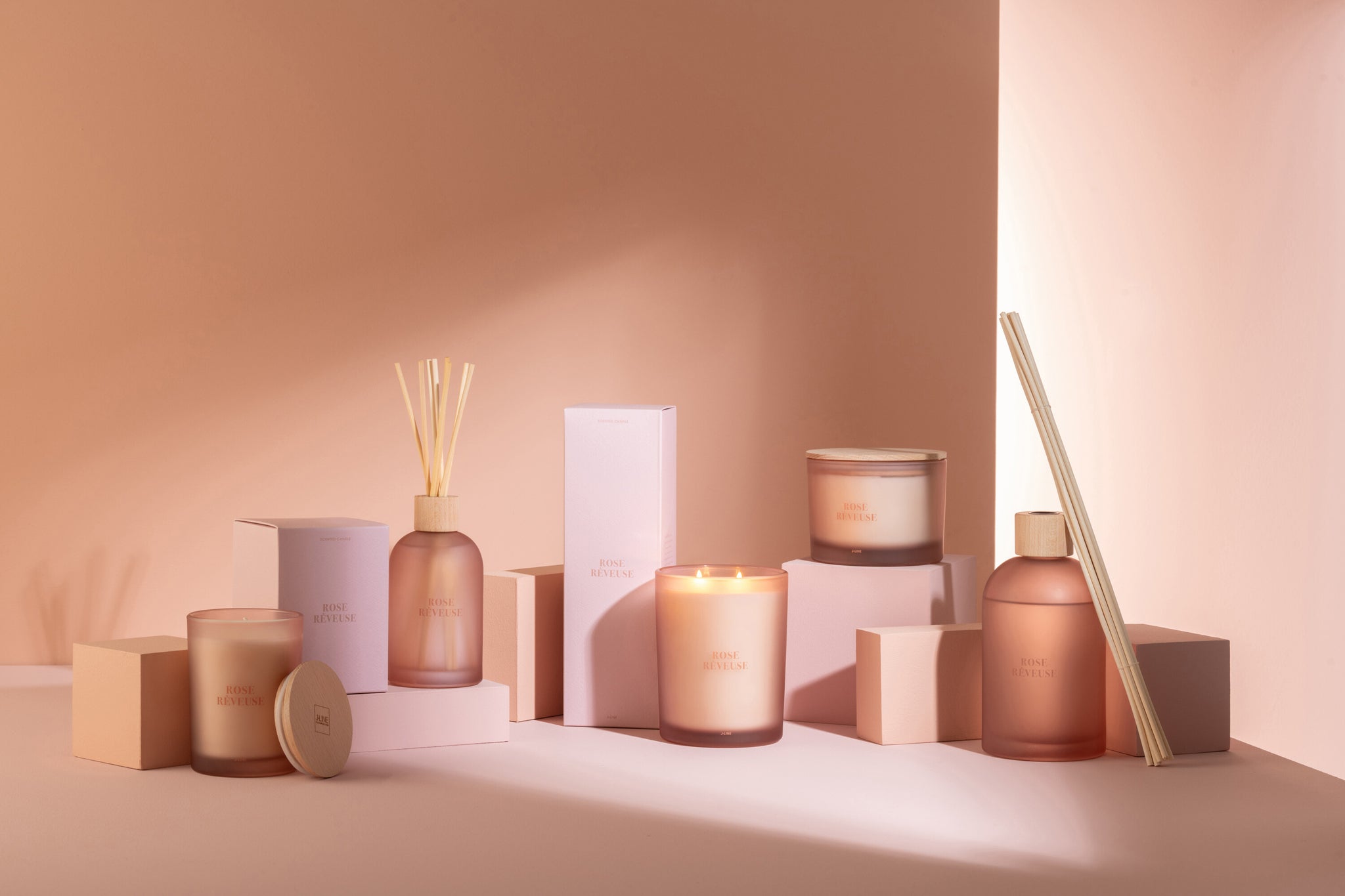 Geurkaars Accords Essentiels Rose Rêveuse 52 Uur