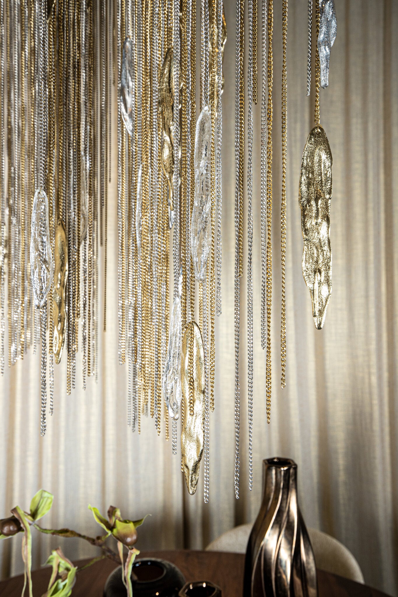 Wilco Brass casted alu hanging lamp chains wide PTMD