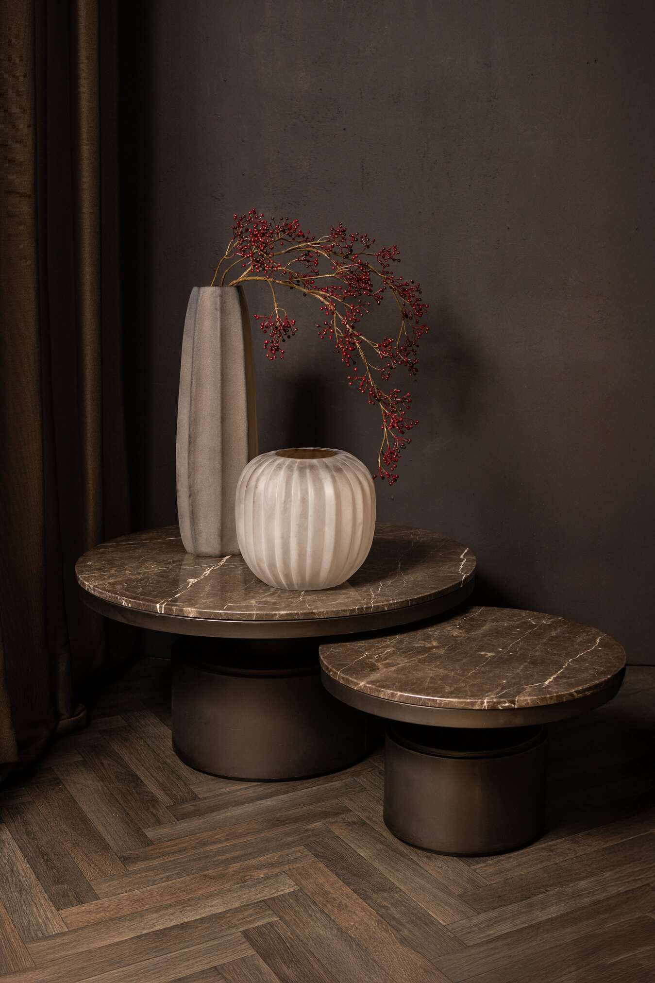 Bregt coffeetable low brown marble dark grey base PTMD