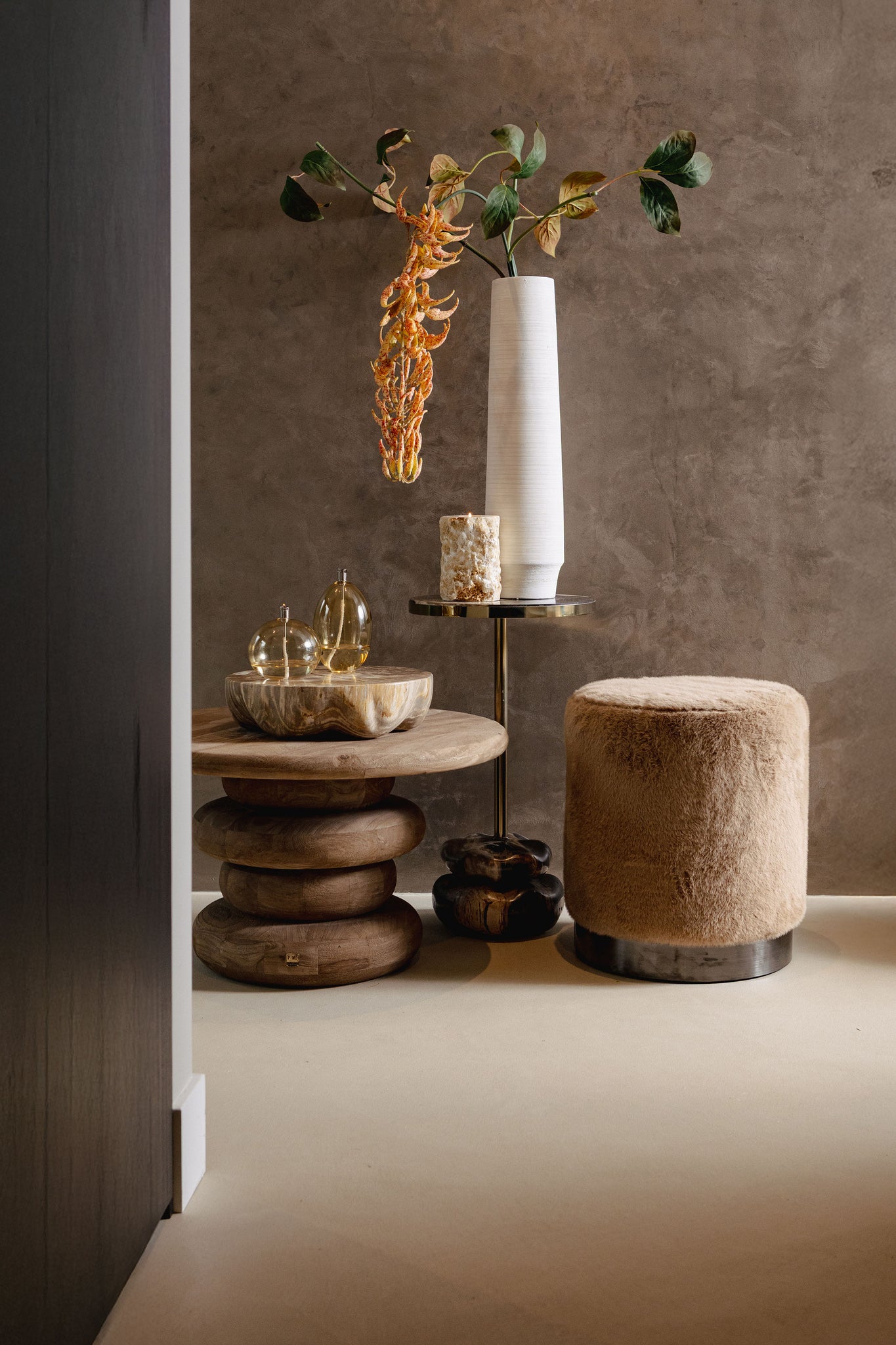 Zonna White matt ceramic high vase S PTMD