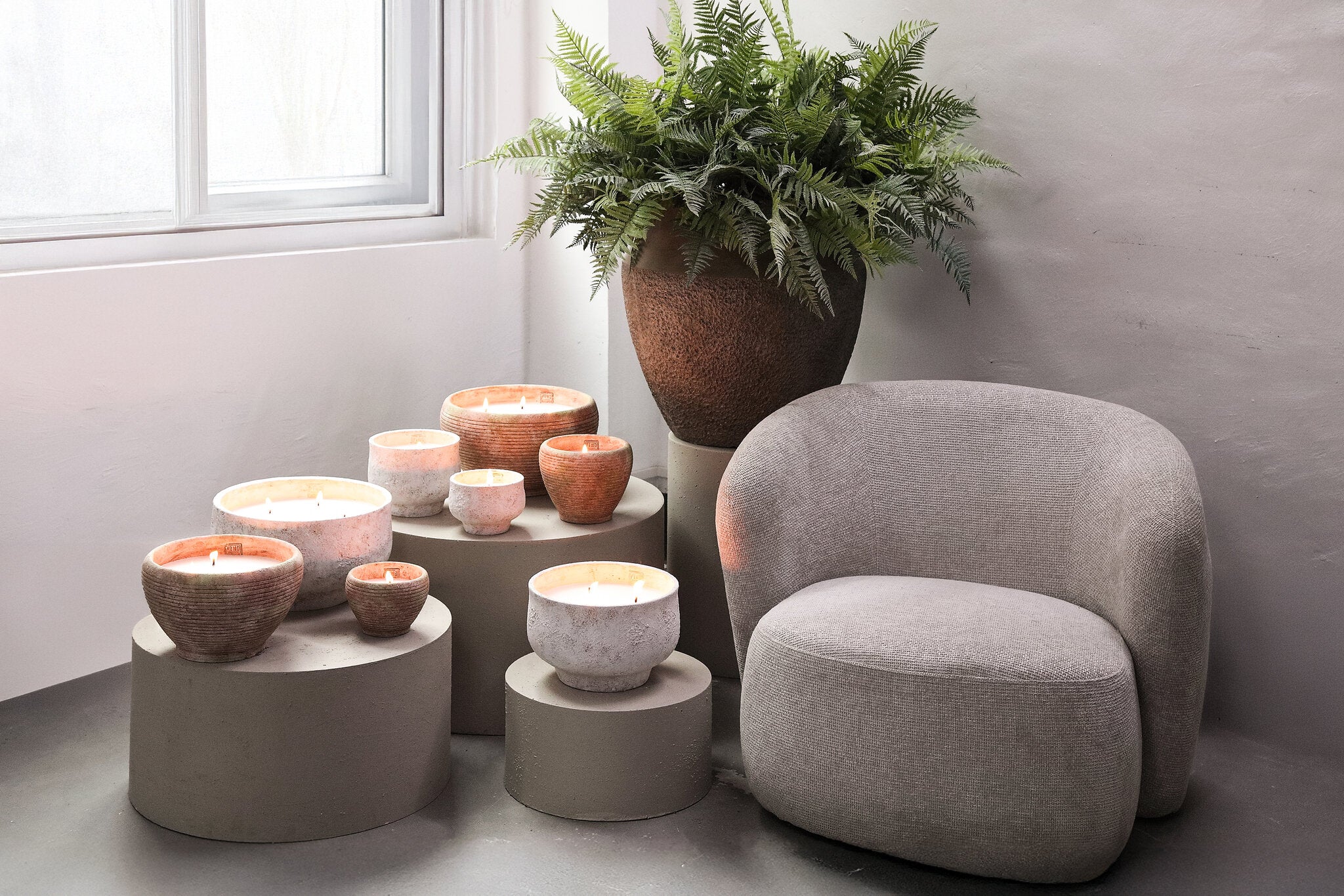 Outdoor Kaars Pedro Bruin Cement Streep Medium PTMD