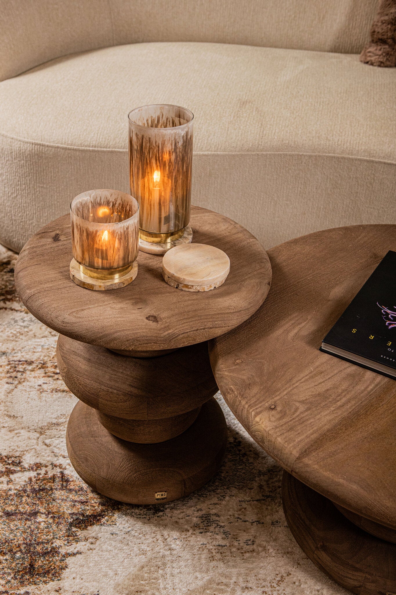 Ronde Sidetable Keven Geribbeld Mangohout Naturel PTMD