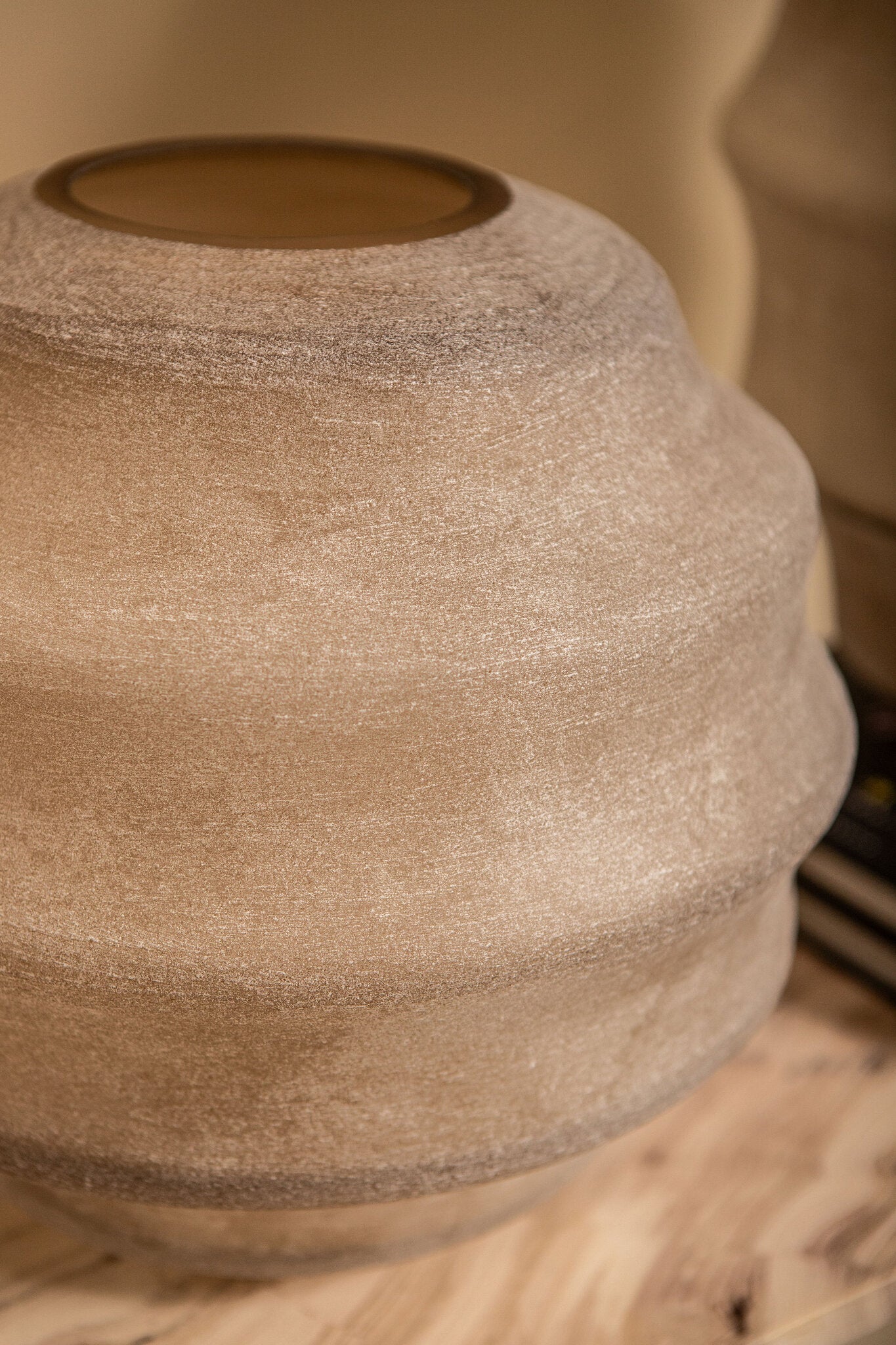 Elladie Beige Round Glass Layered Vase Low PTMD