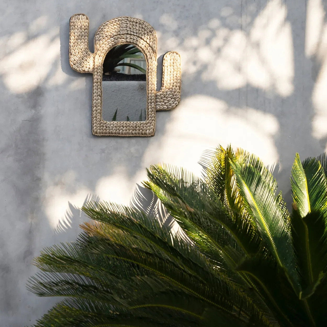 De Cactus Shell Spiegel - Wit 40x38cm