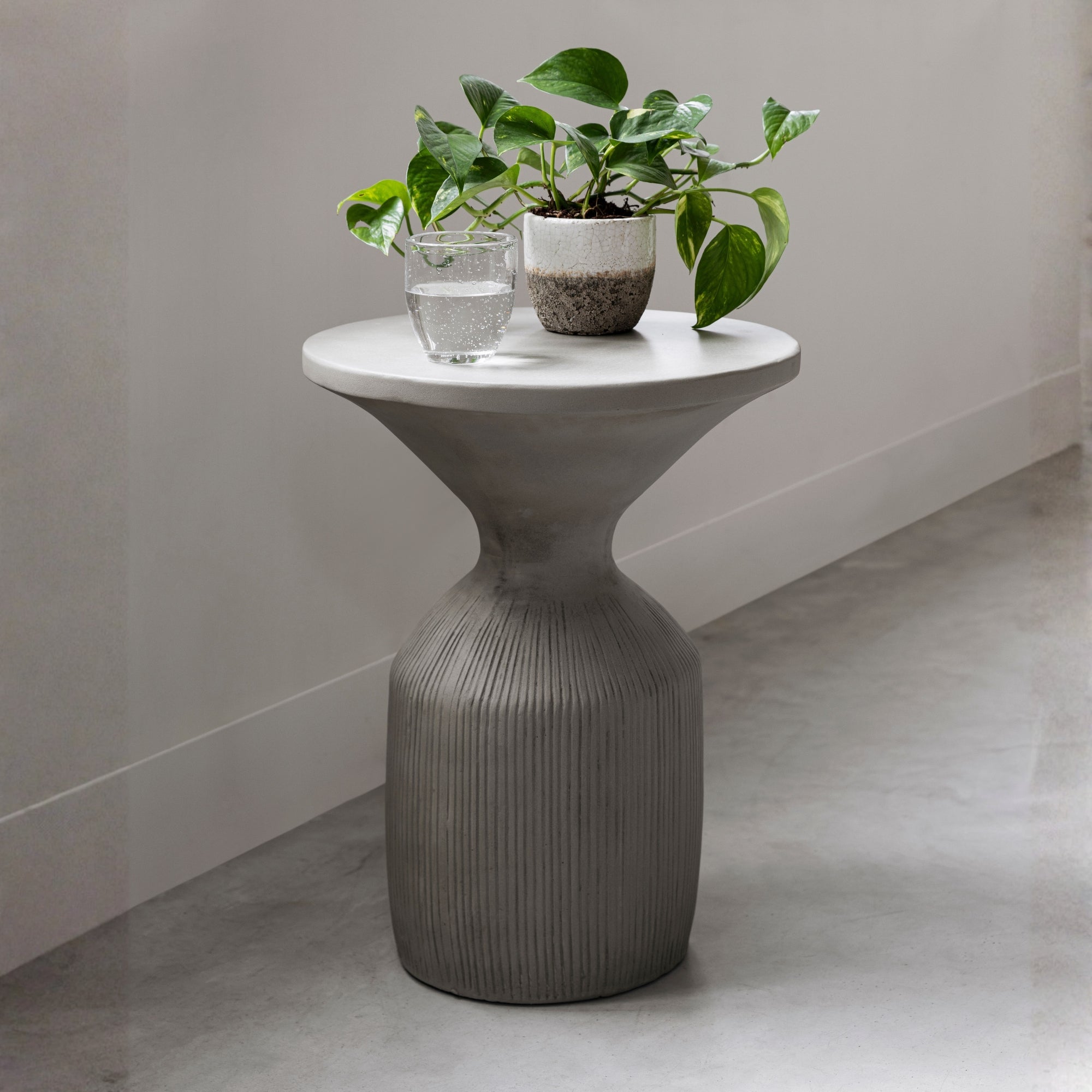 MUST Living Bijzettafel Flora Olive