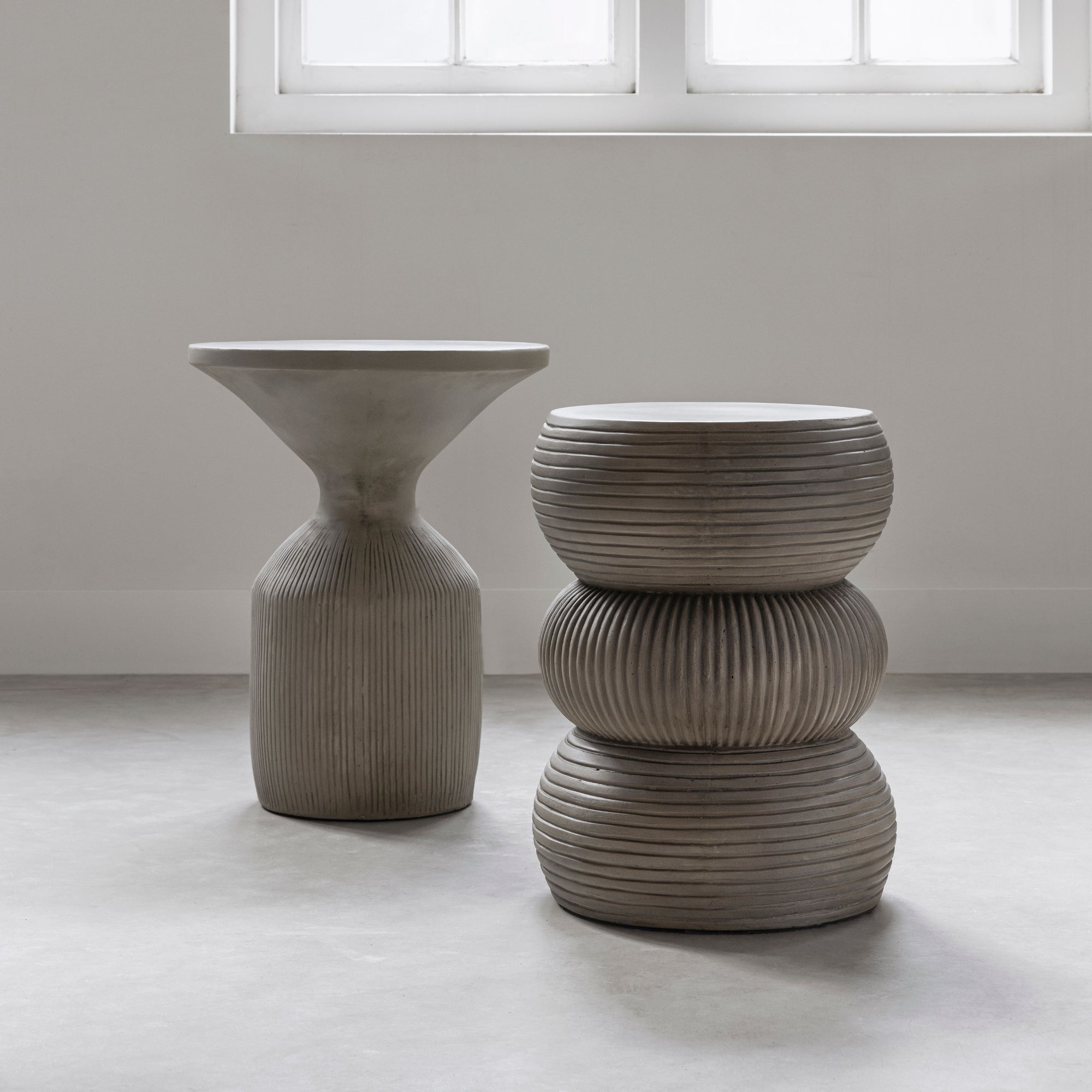 MUST Living Bijzettafel Olive