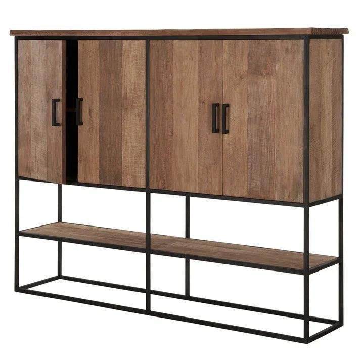 Bergkast Timeless Beam Large van DTP Home, zwart metalen frame van dichtbij