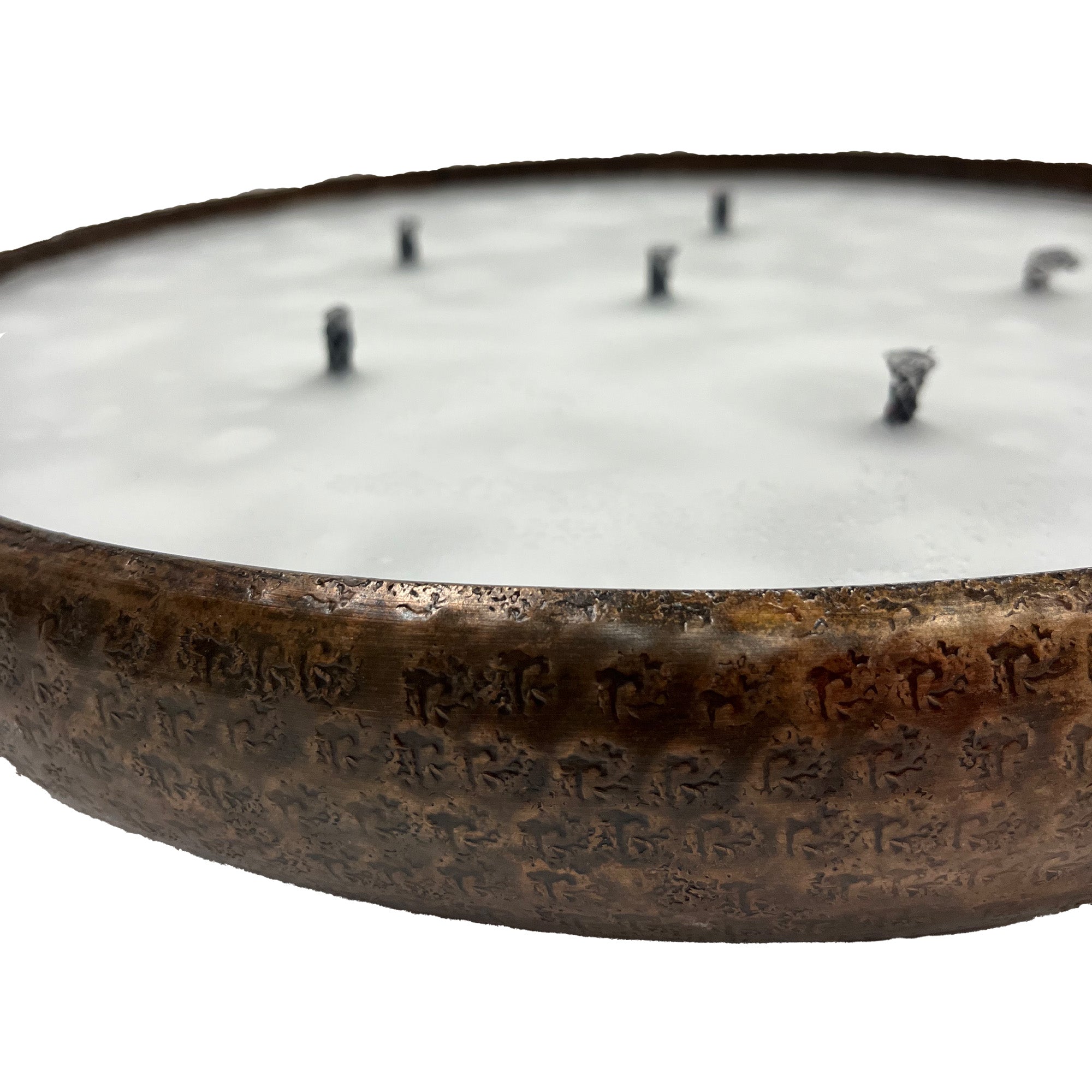 Bunty Copper Alu Hammered Candle Round M PTMD - Buitenkaars - PTMD - livinglovely.nl