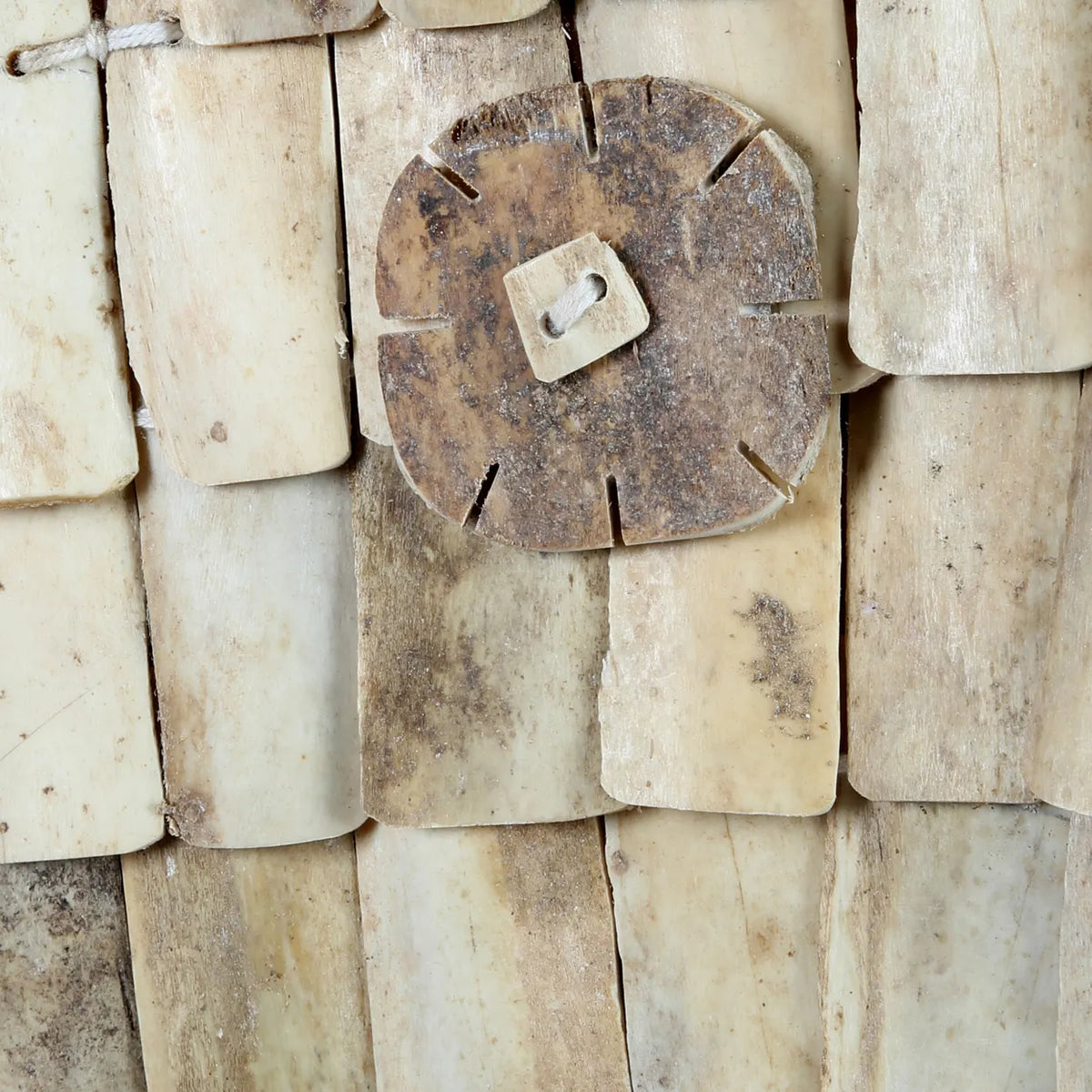 De krijger op Stand- Naturel - Ornament - Bazar Bizar - livinglovely.nl