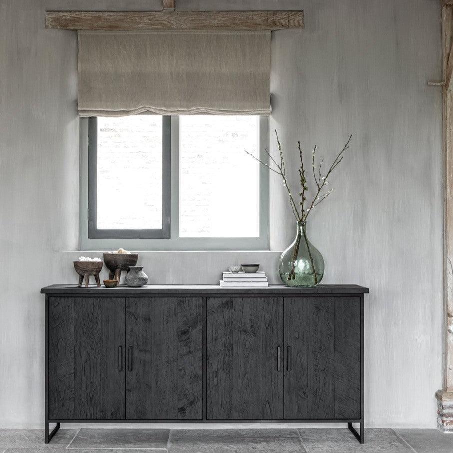 Zwart dressoir 190cm van gerecycled teakhout met deuren DTP Home