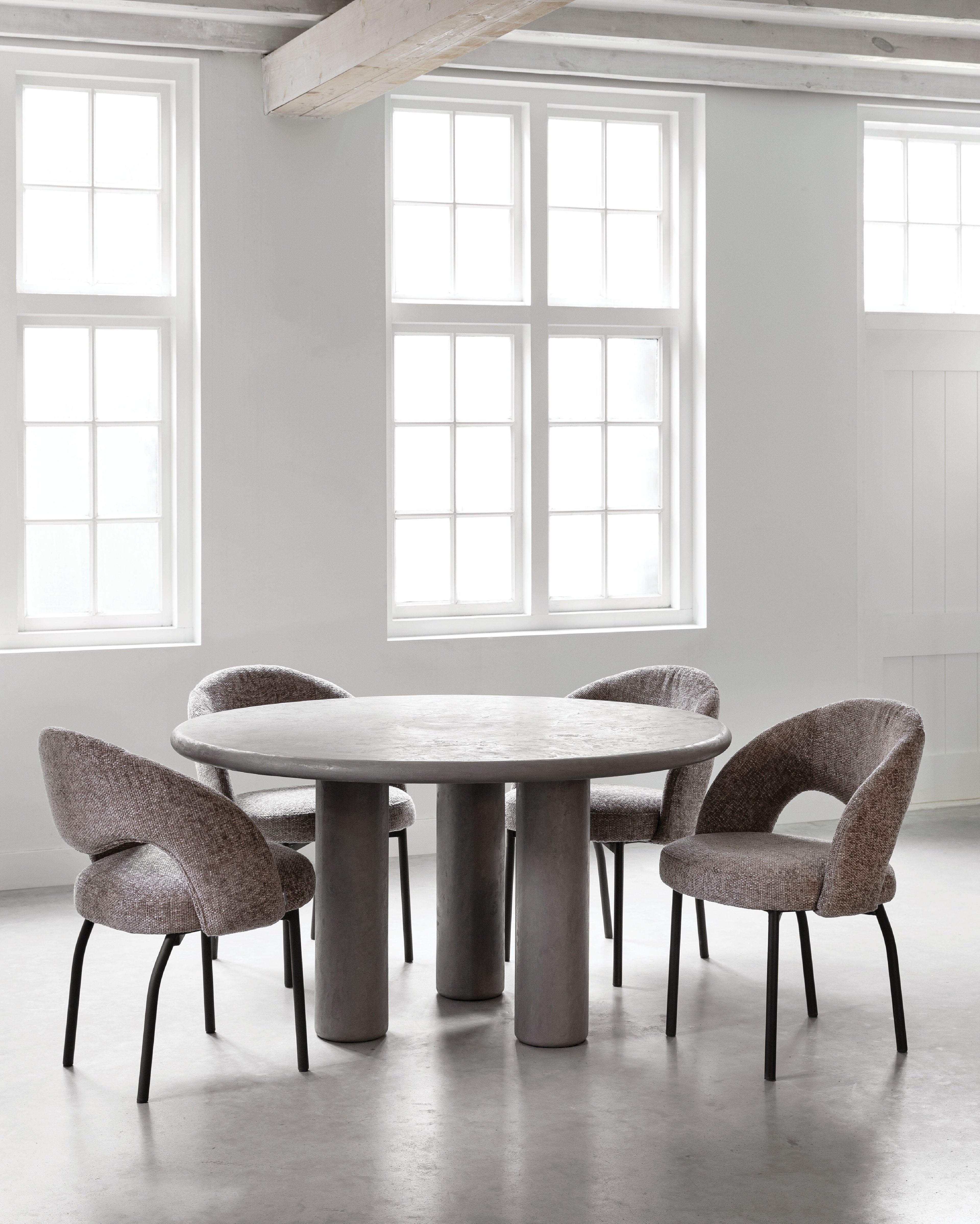 DTP Home Scala Eettafel Rond Clio Dusk Ø140cm - Eetkamertafel - DTP Home - livinglovely.nl