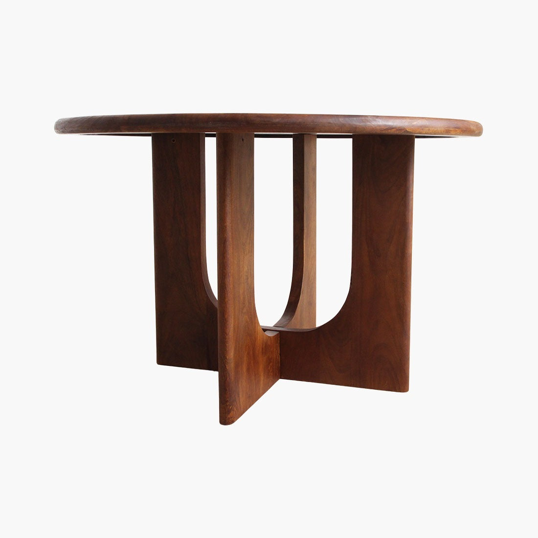 Eetkamertafel Bullnose Coliseo Rond Dia 120 - Eetkamertafel - Raw Materials - livinglovely.nl