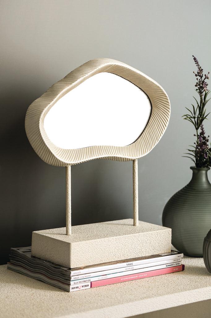 Eilish White poly organic mirror on mdf base low PTMD 35x14x40.5 cm - Spiegel - PTMD - livinglovely.nl