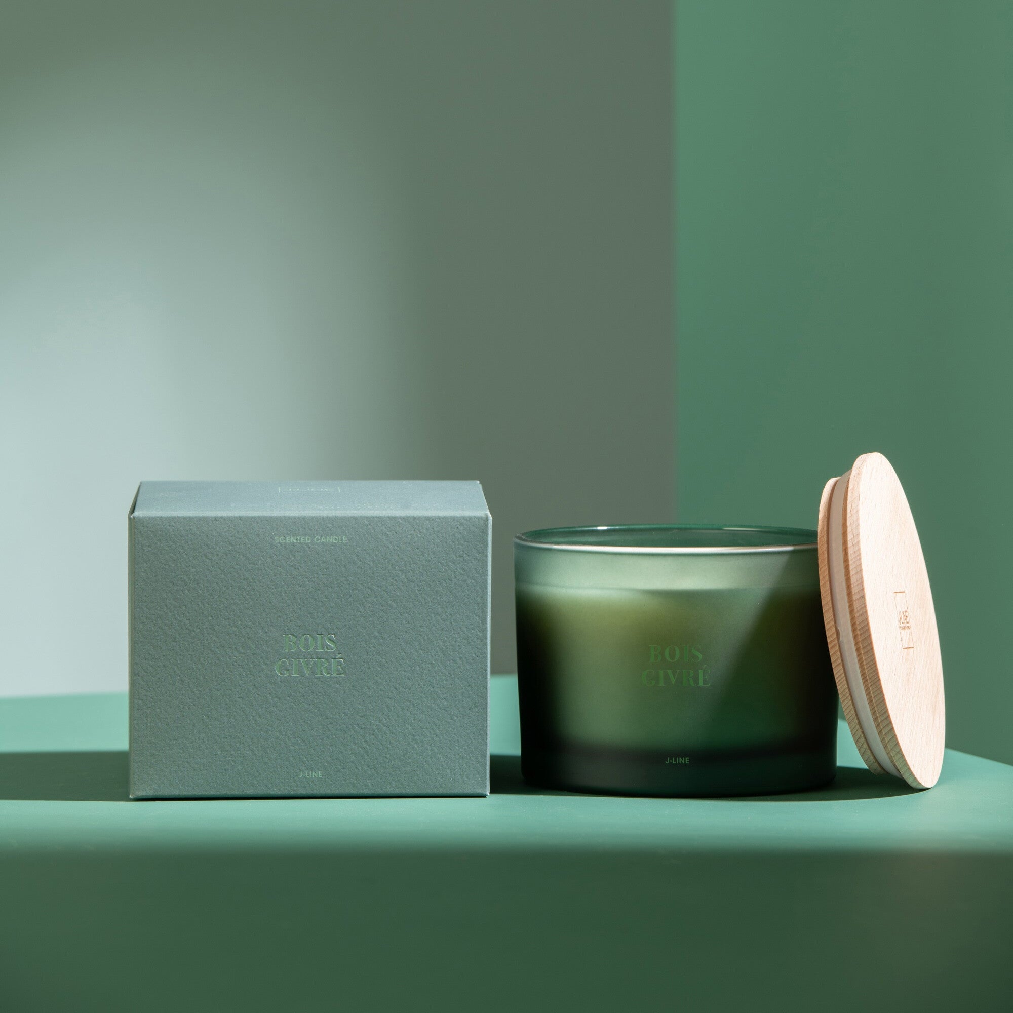 Geurkaars Accords Essentiels Bois Givré 28 Uur - Geurkaars - J-Line - livinglovely.nl