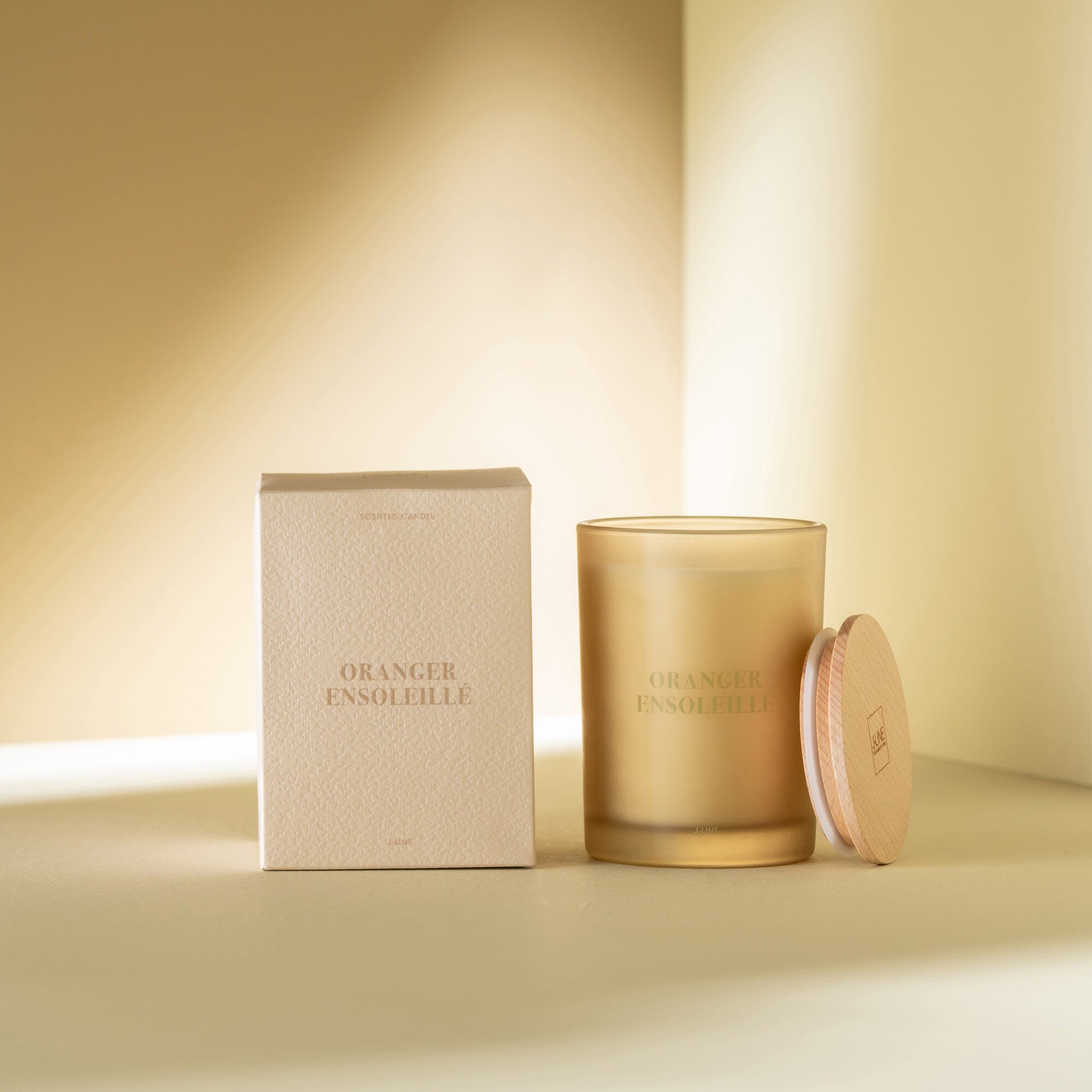 Geurkaars Accords Essentiels Oranger Ensoleillé 28 Uur - Geurkaars - J-Line - livinglovely.nl
