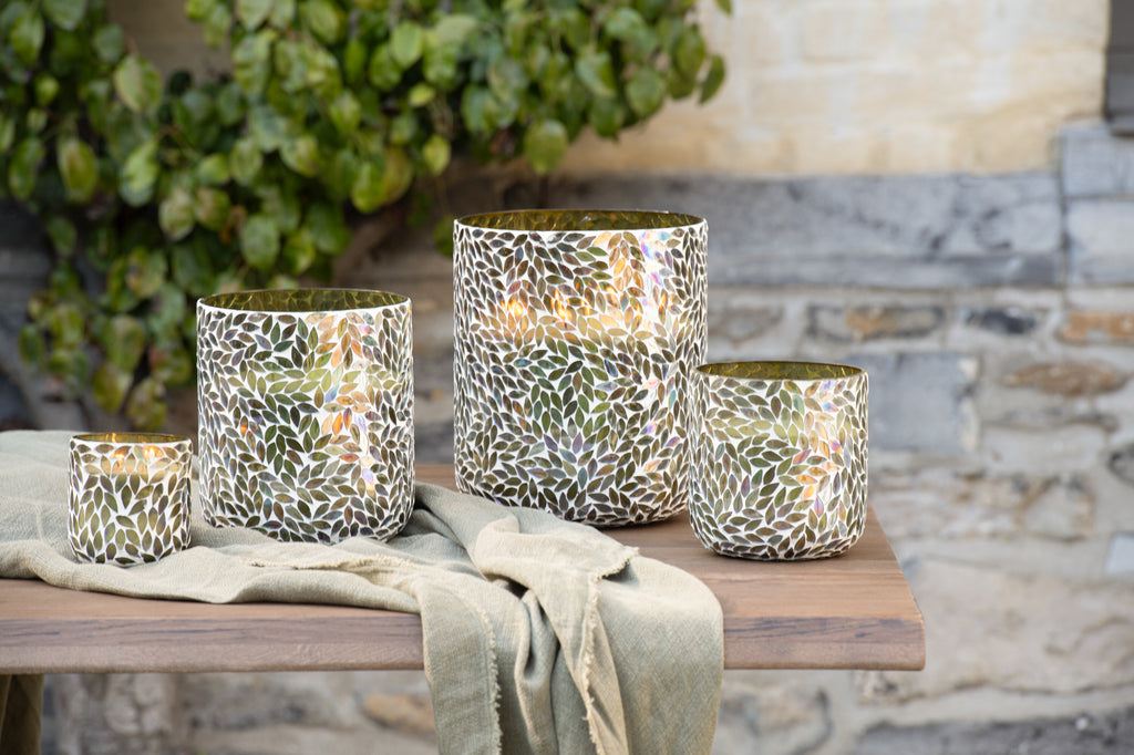 Geurkaars Tender Rose Wax Groen Medium - 70u - Geurkaars - J-Line - livinglovely.nl