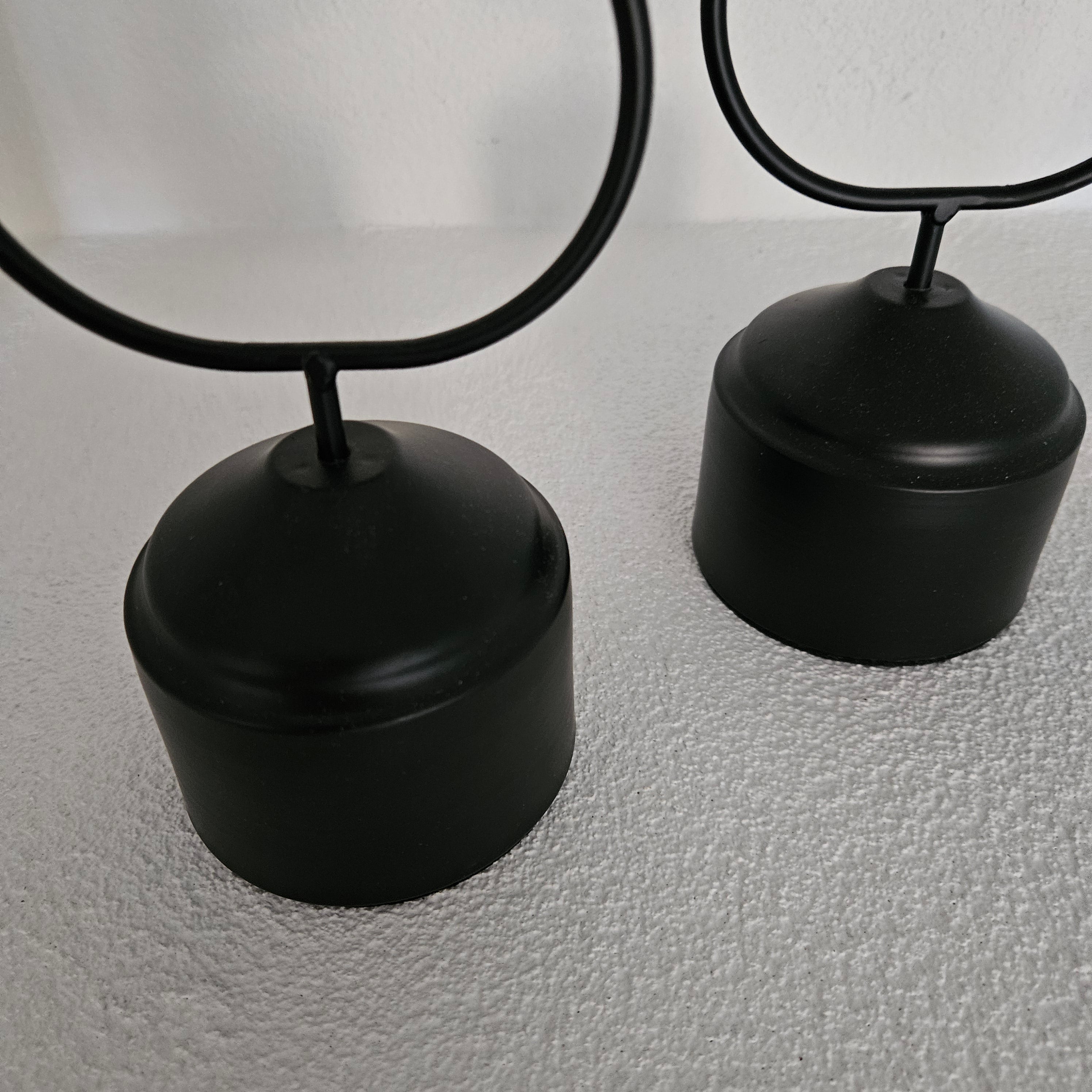 Kaarshouder Ringen Zwart 11x8x39cm 1 + 1 Gratis - Kandelaar - Living Lovely - livinglovely.nl