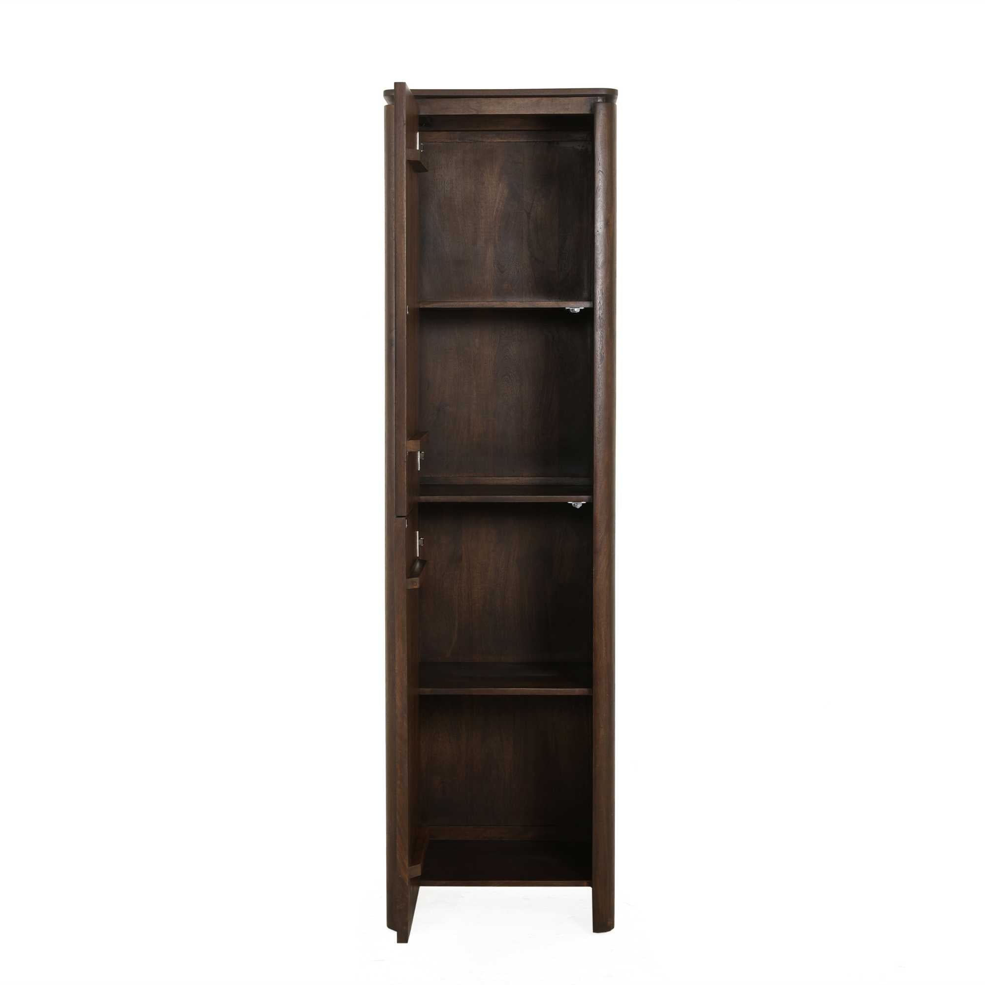 Kabinet Dallas van Starfurn, hoge kast van bruin mangohout met twee deuren