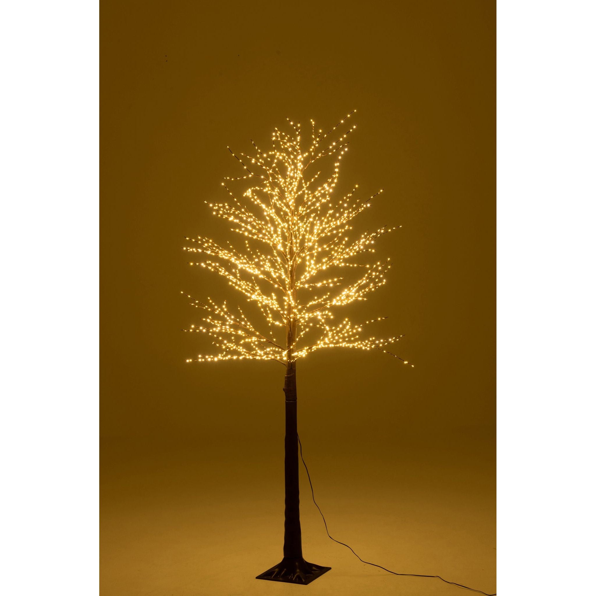 Kerstboom 2000 Led Plastiek Bruin Medium H180cm van J-Line, bruine kerstboom van plastiek, detail van de takken en afwerking