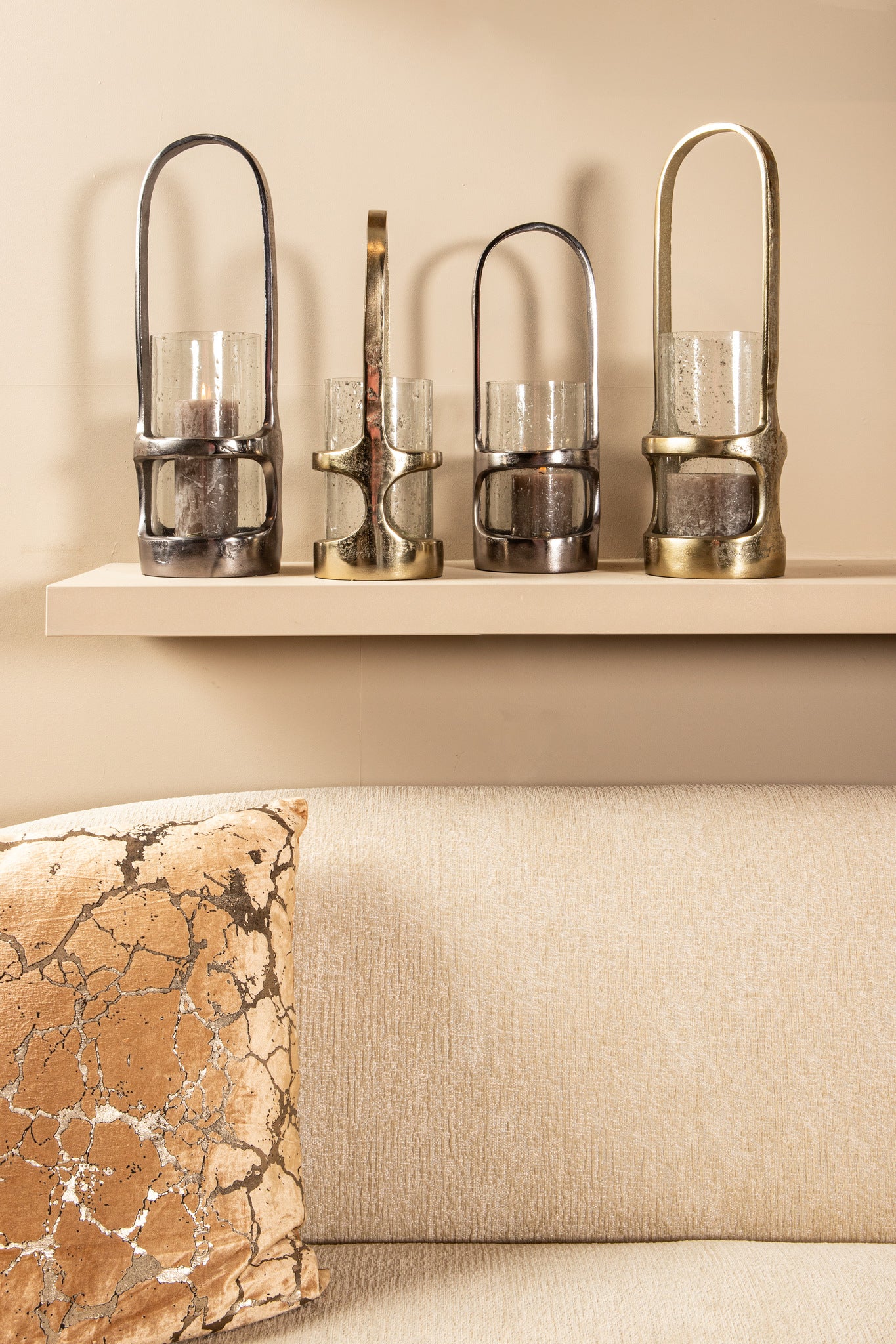 Lantaarn Rahana S - 14x14x40 cm - Aluminium - Goud PTMD - Lantaarn - PTMD - livinglovely.nl