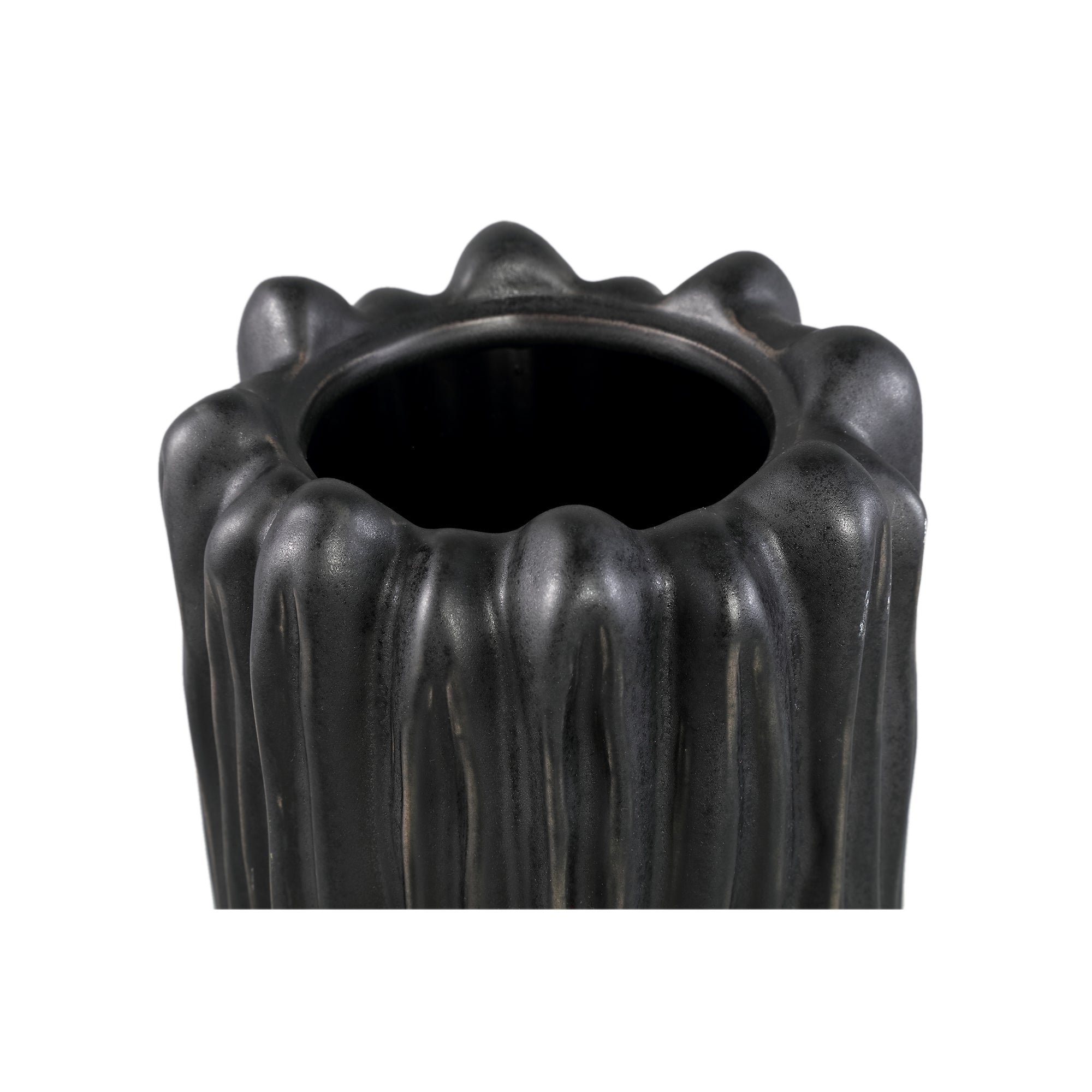 Luci Black Ceramic Vase Ribbed Round L van PTMD, detail van het ribbelpatroon