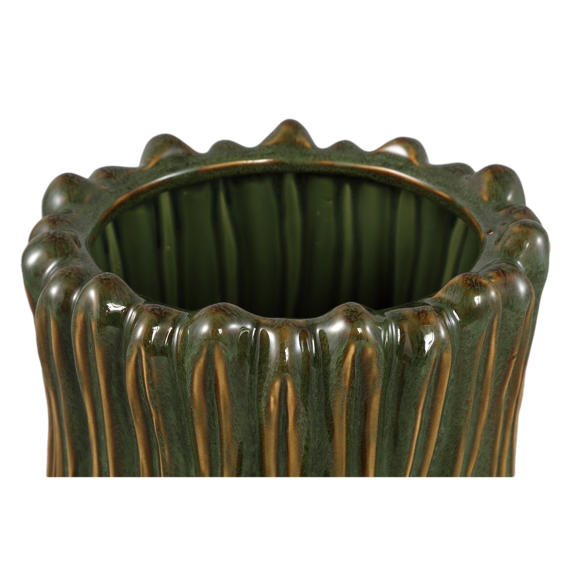 Luci Dark Green Ceramic Pot Ribbed Round XL van PTMD, detail van het ribbelpatroon