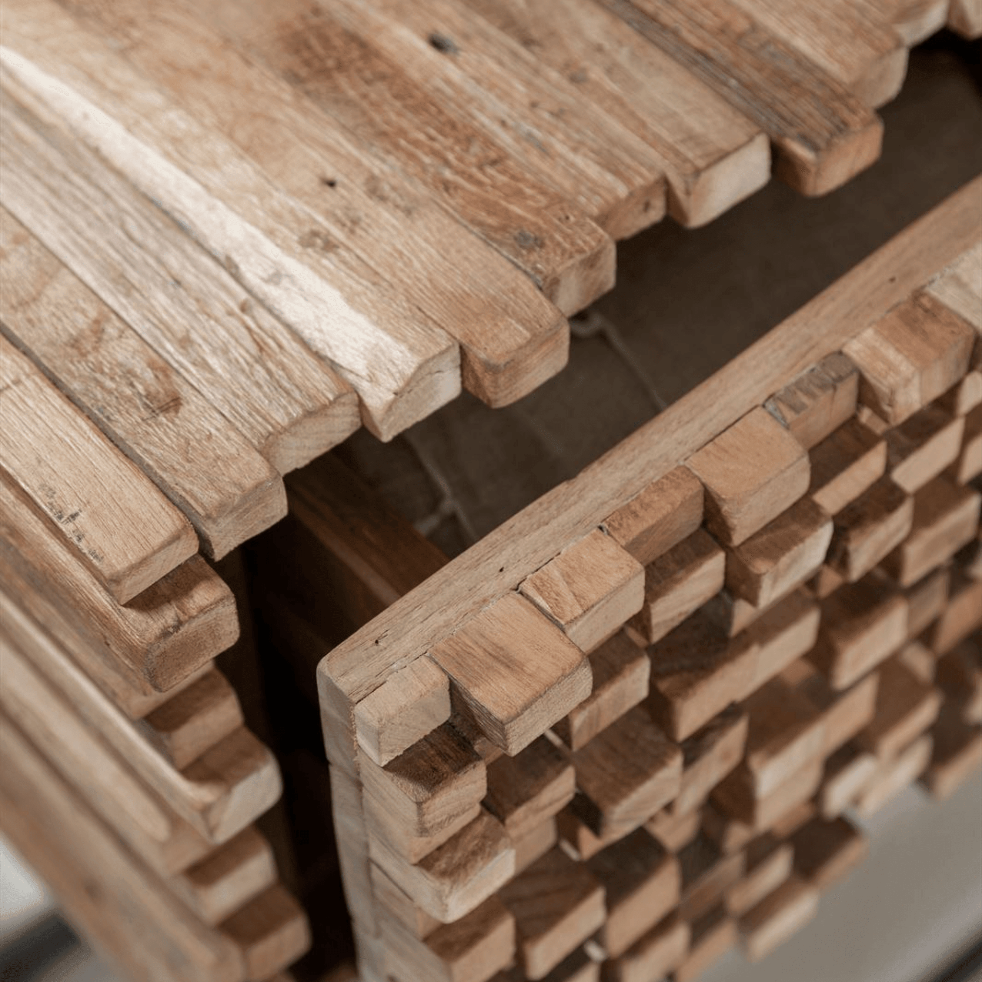 MUST Living Dressoir Sticks 3 lades - Dressoir - MUST Living - livinglovely.nl