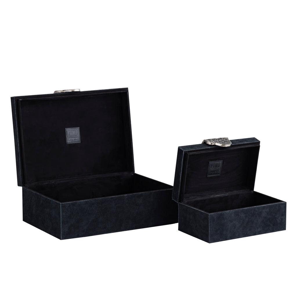 Opbergbox Hazael - 36x25x13 cm - Suede - Zwart - Set van 2 PTMD - Opbergdoos - PTMD - livinglovely.nl