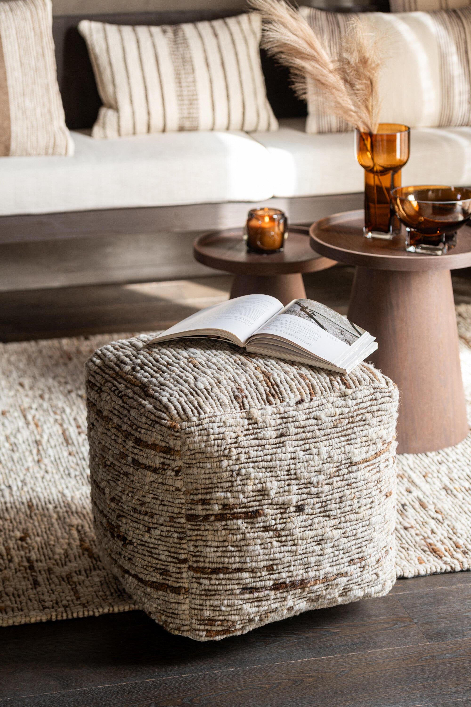 Poef Geweven Wol Ecru/Bruin 45x45x45cm J-Line - Poef - J-Line - livinglovely.nl