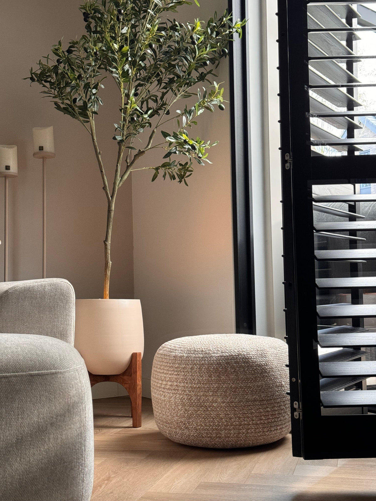 Poef Miami Outdoor Naturel/Wit - J-Line - Poef - J-Line - livinglovely.nl