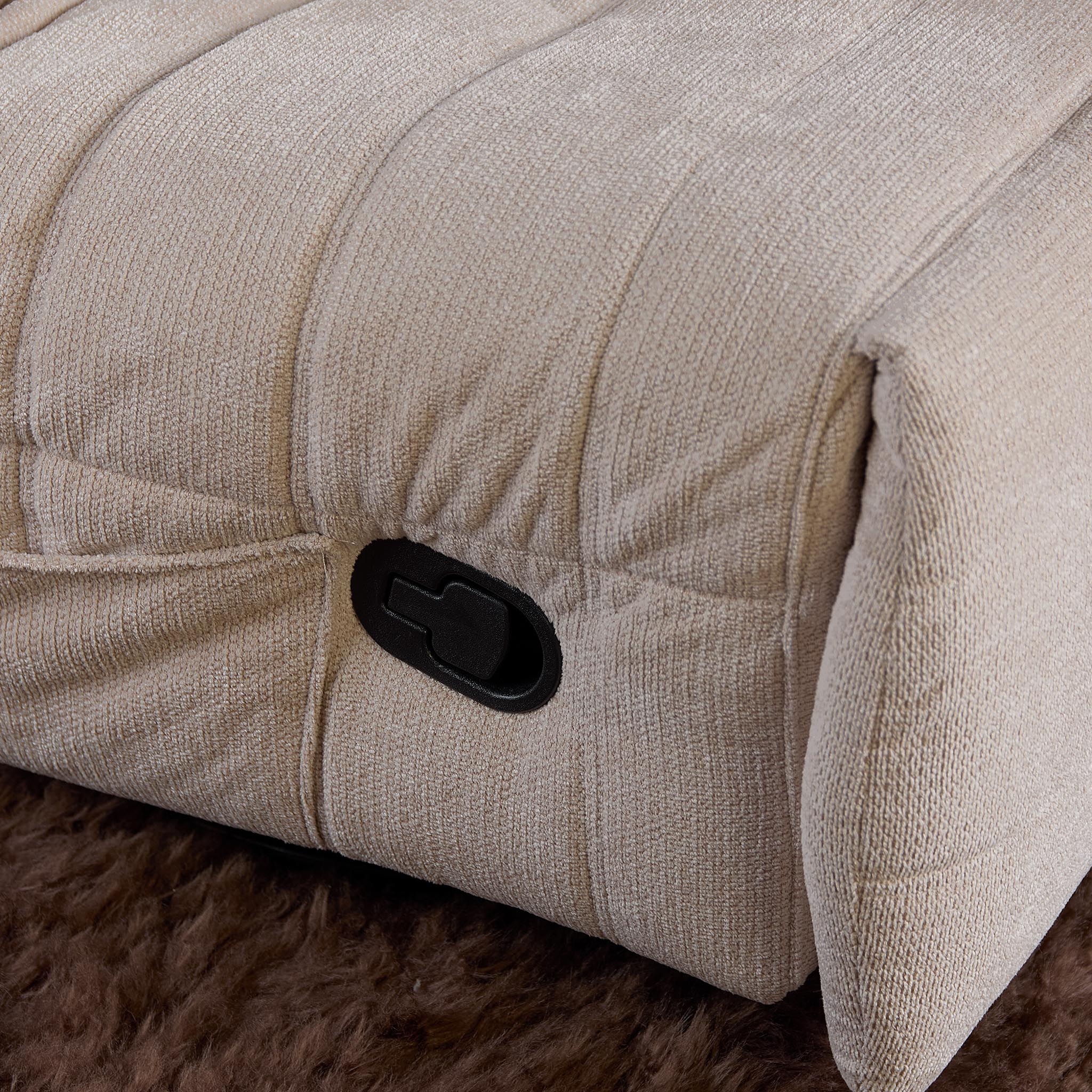 Relaxfauteuil Zen van Starfurn in beige stof, volledig beeld in relaxstand