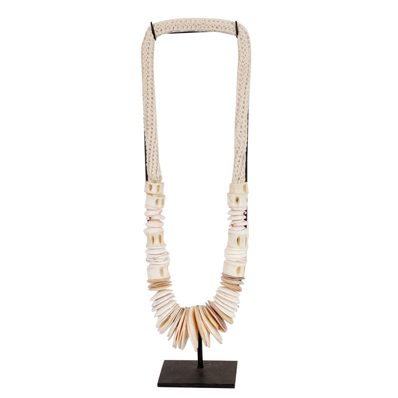 Schelpenketting Amara Kralen op Voet Ornament - Pole To Pole - Ornament - Pole To Pole - livinglovely.nl