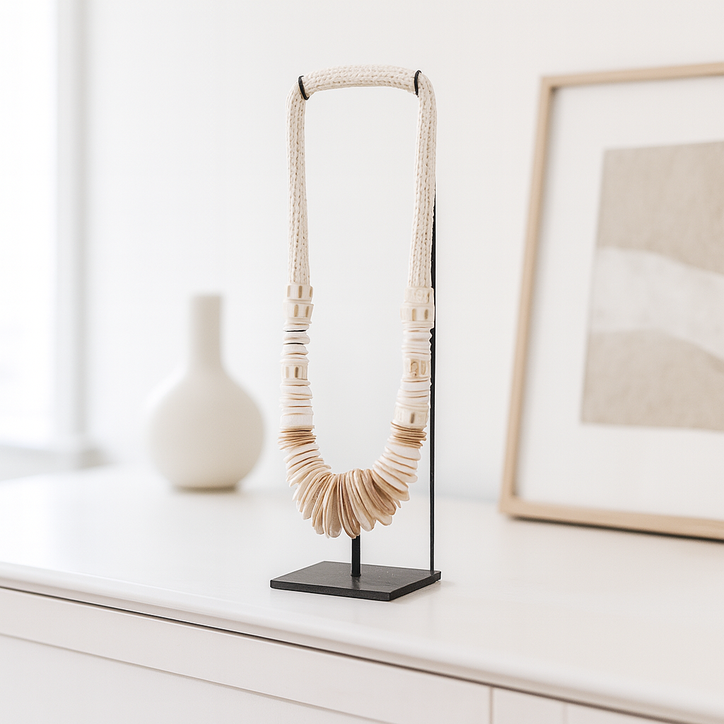 Schelpenketting Amara Kralen op Voet Ornament - Pole To Pole - Ornament - Pole To Pole - livinglovely.nl