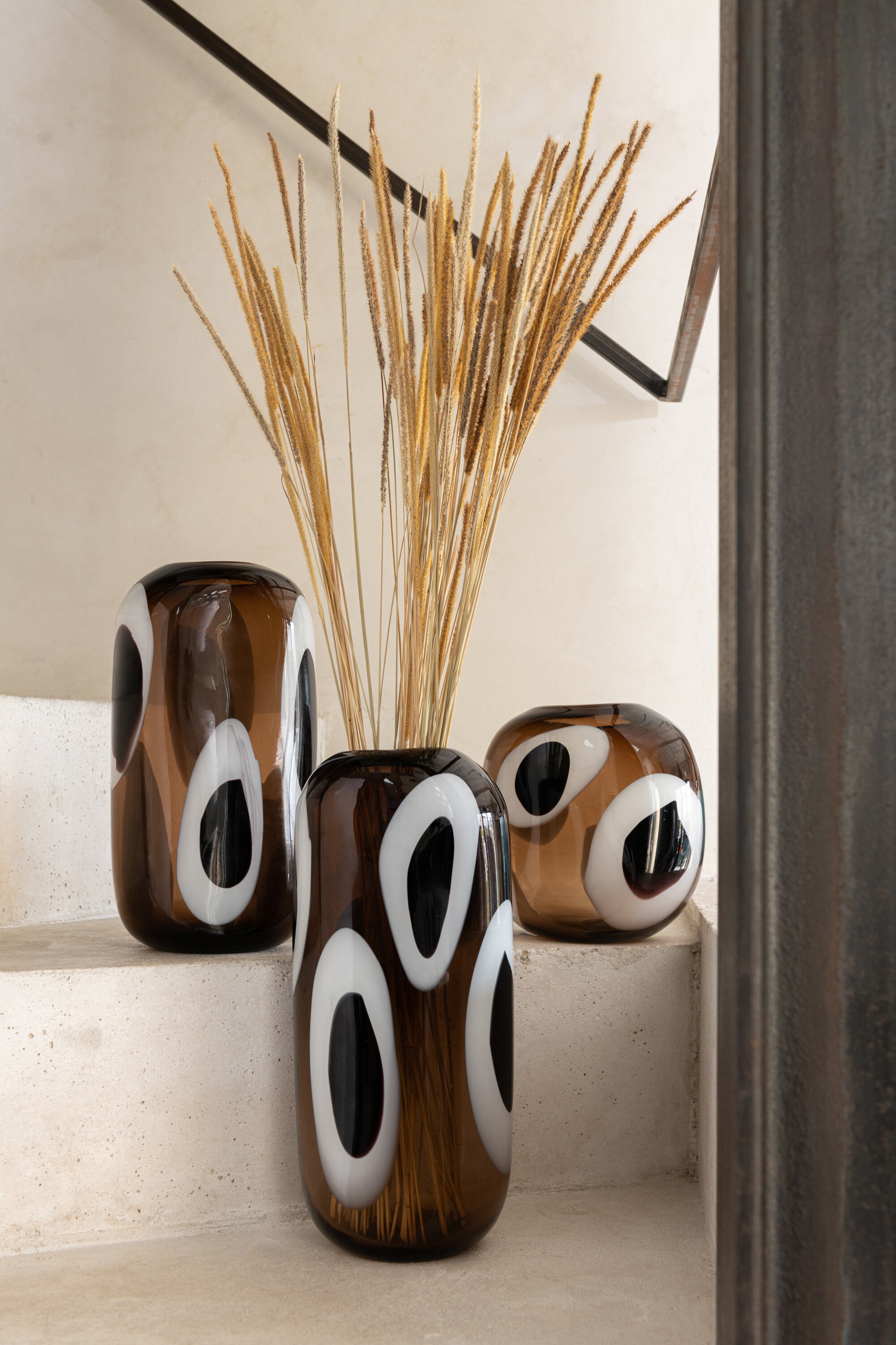 Vaas Izzy Glas Wit/Bruin Medium L15,5xb12,5xh32cm J-Line - Vaas - J-Line - livinglovely.nl