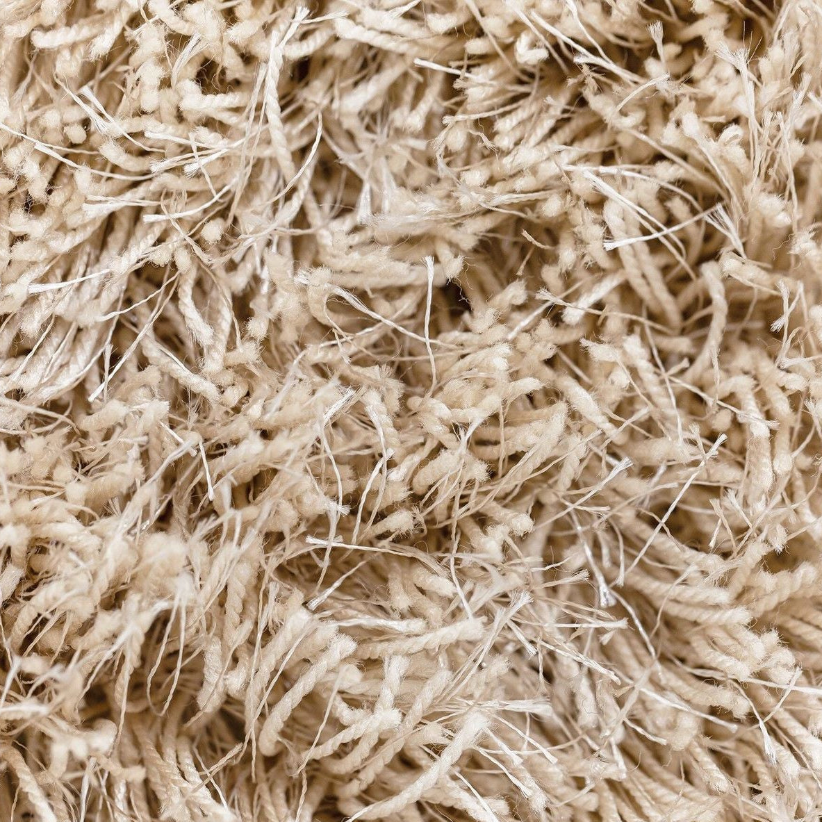 Detailfoto van Vloerkleed Crown Polyester Beige 250x350cm van MUST Living met zichtbare structuur van het weefsel