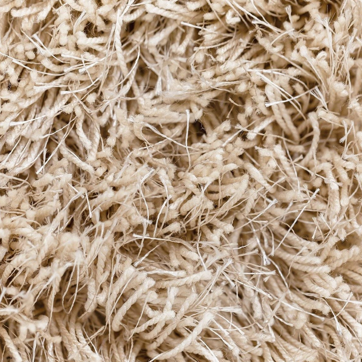 Detailfoto van Vloerkleed Crown Polyester Beige Rond 250cm van MUST Living met zichtbare structuur van het weefsel