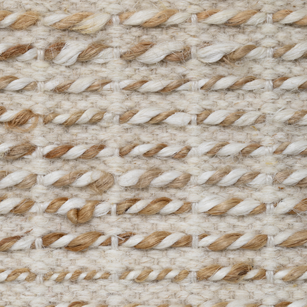 Extra aanzicht van Vloerkleed Hero Jute Wol Ivoor Naturel 170x240cm van MUST Living op een lichte achtergrond