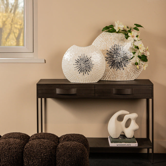 Vojtech White oval poly shell bamboo pot ombre L PTMD - Vaas - PTMD - livinglovely.nl