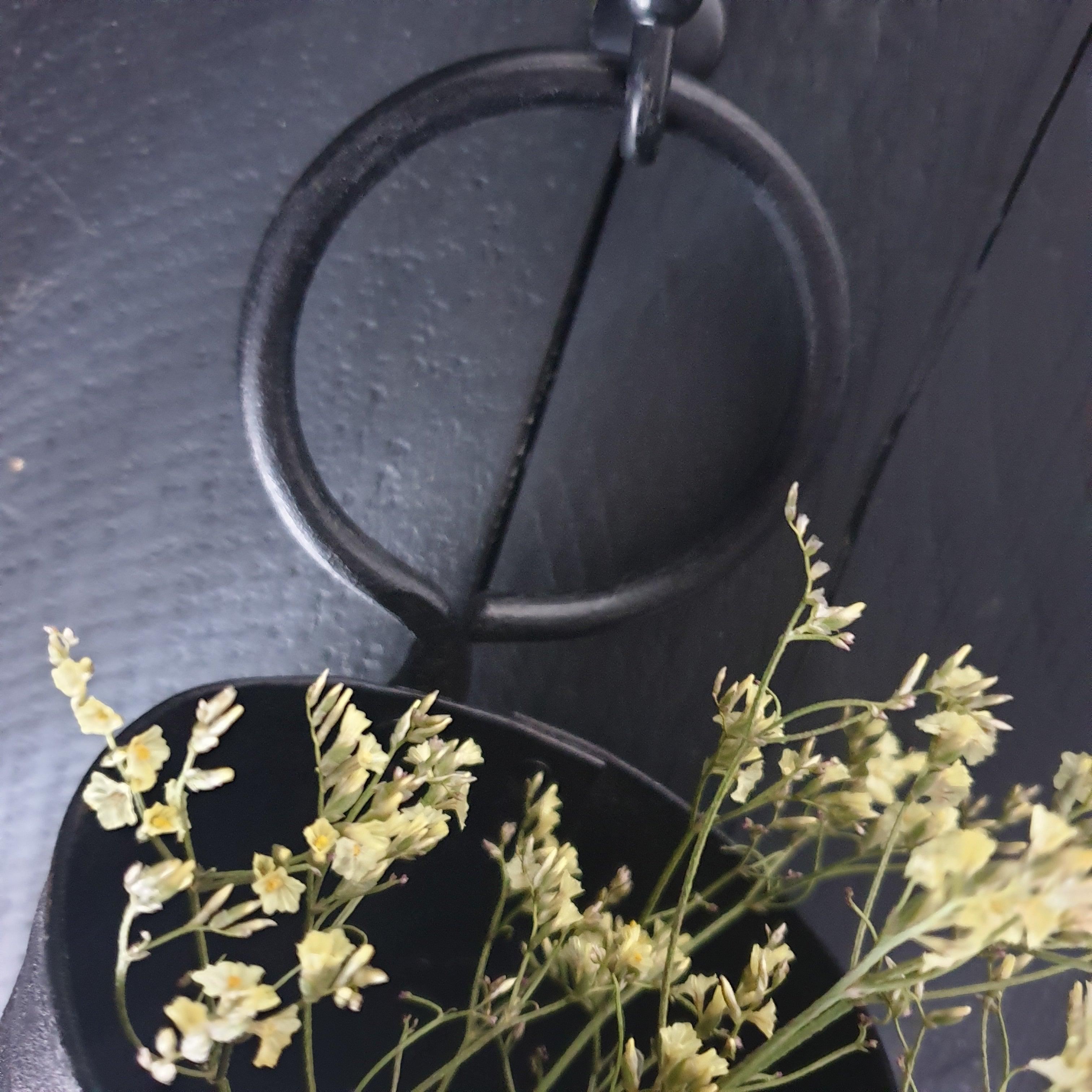 Zinken hanger - Pot - Living Lovely - livinglovely.nl
