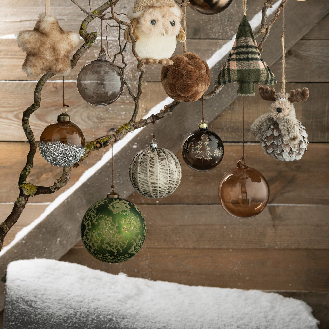 Doos Van 6 Kerstballen Parels Zilver Glas Bruin Small J-Line