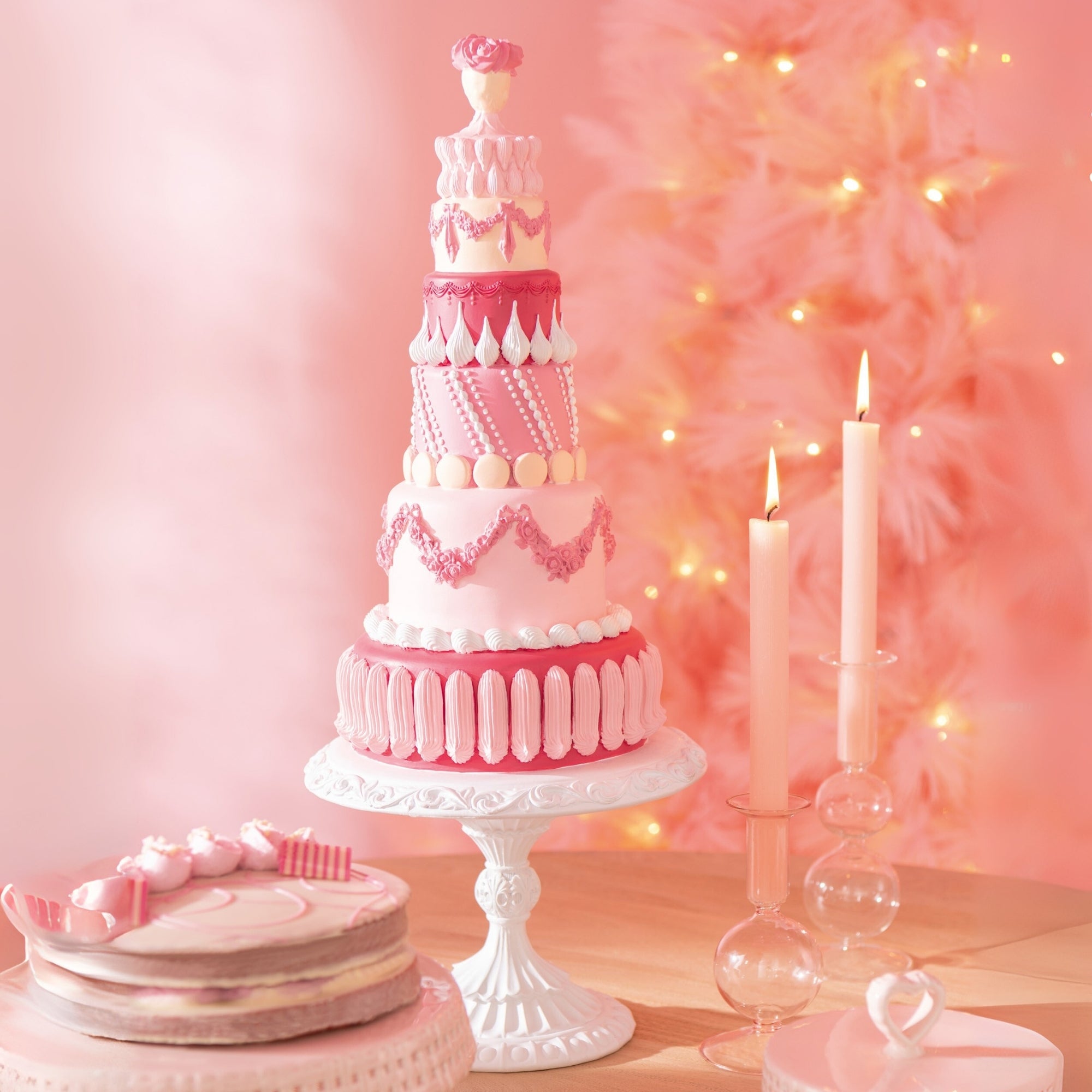 Cake Op Voet Wit/Roze H59cm J-Line