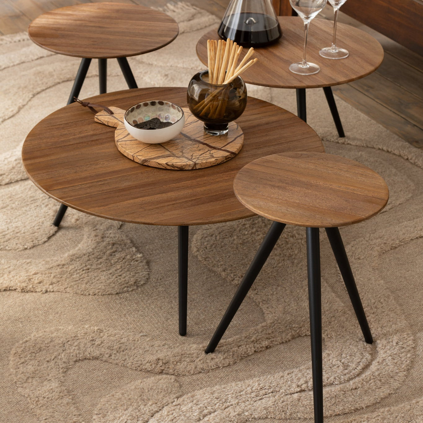 Set Van 4 Bijzettafel Rond Gerecycleerd Teak Naturel J-Line