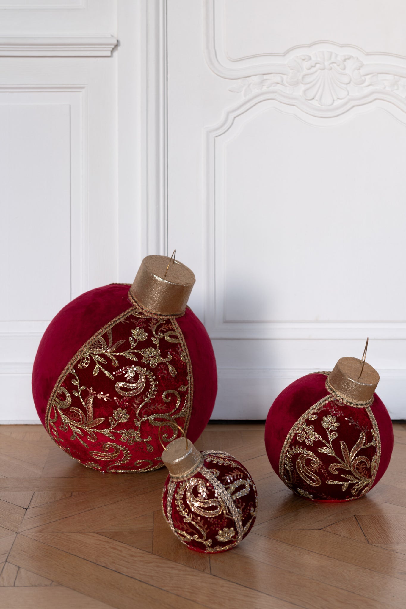 Bal Decoratief Patroon Polyfoam/Textiel Rood/Goud Small J-Line