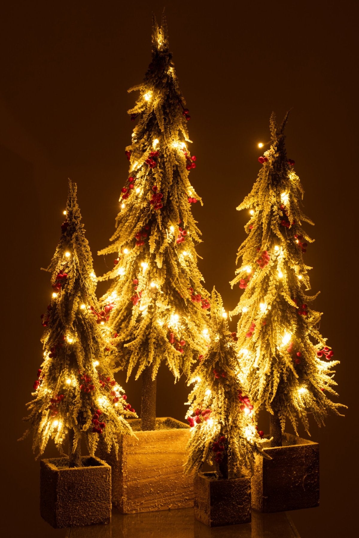 Kerstboom+Led Kunststof Sneeuw Groen/Rood Extra Large H95cm J-Line