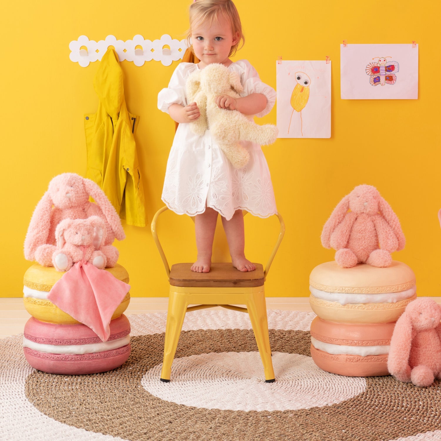 Kleurrijke Bijzettafel Macarons Medium Ø33.5x31.5cm J-Line