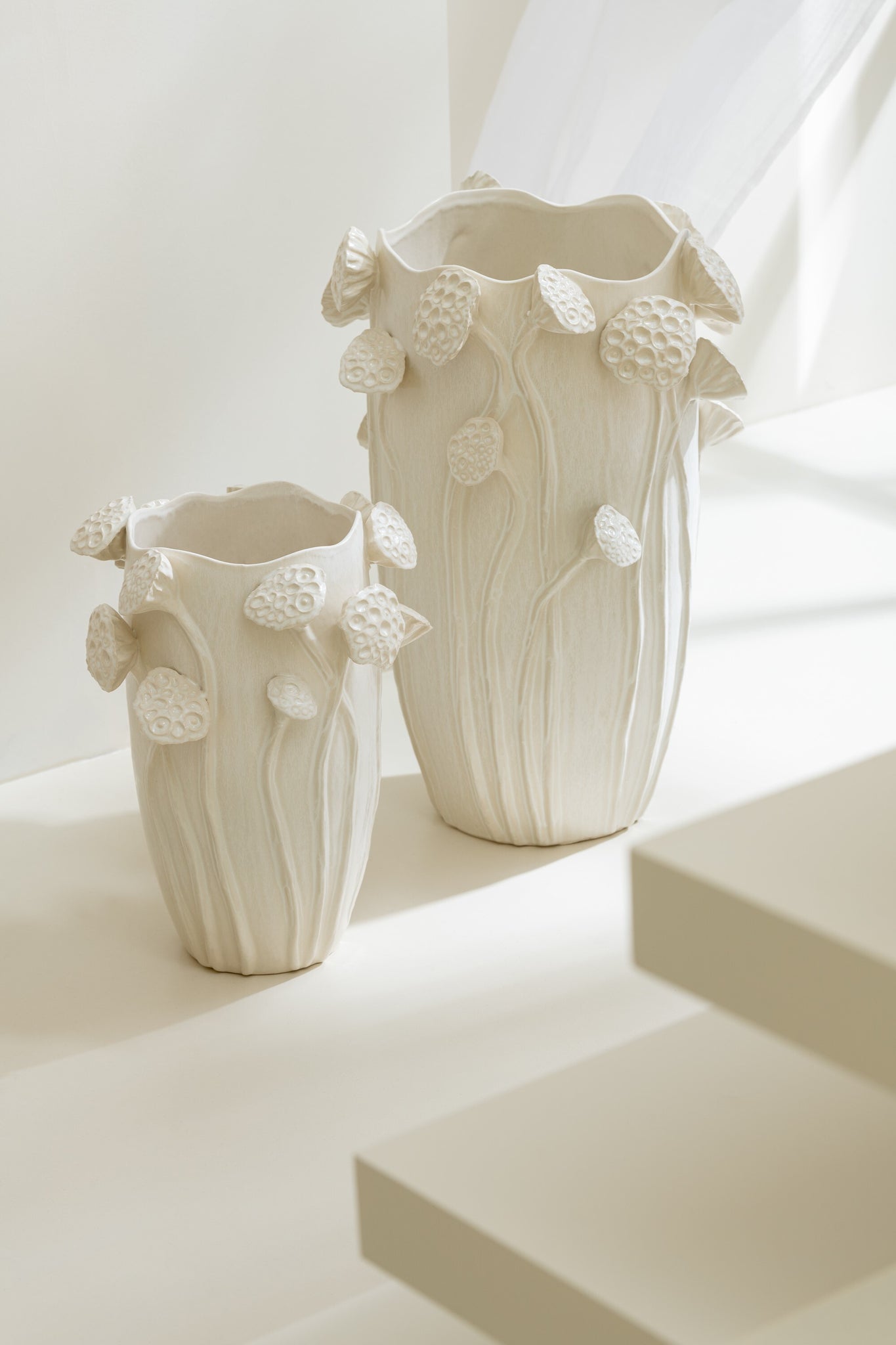 Vaas Botanica Lotus Klei Beige Small