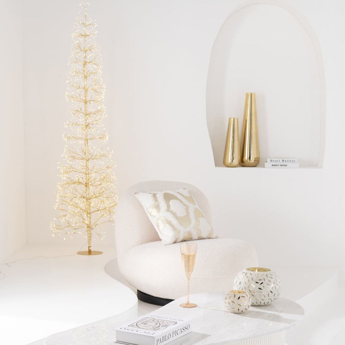 Boom Led Warm Witte Lichten Ijzer Goudkleurig Extra Large H240cm J-Line