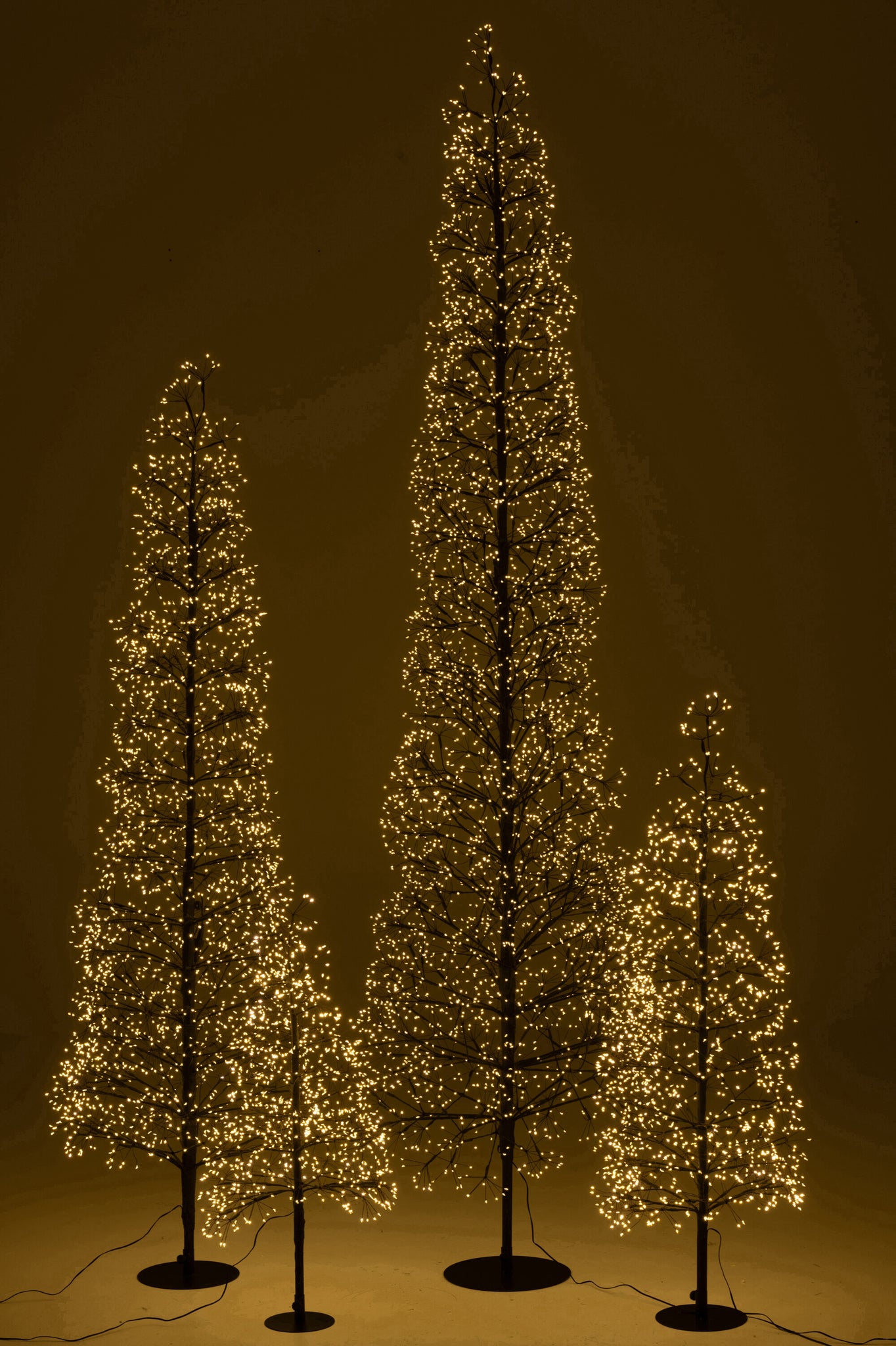 Boom Led Warm Witte Lichten Ijzer Zwart Extra Large H240cm j-Line