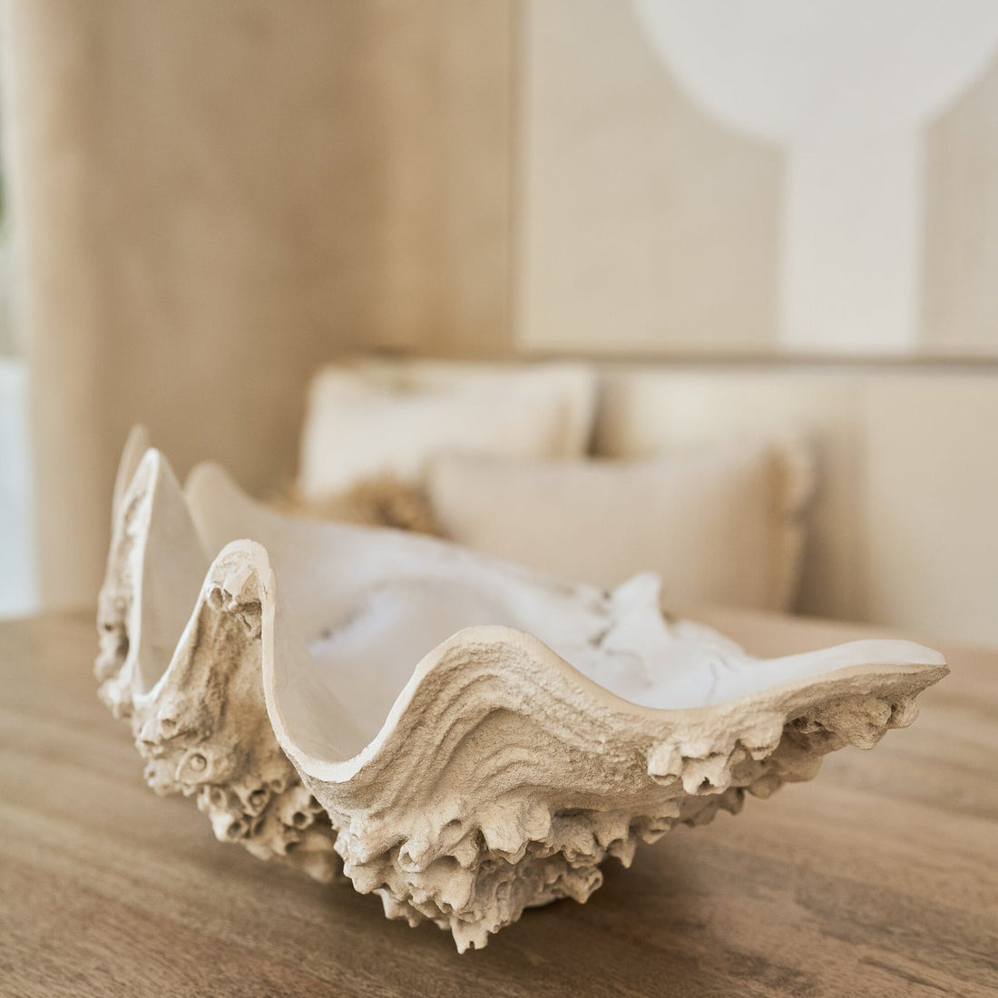 Sierschaal Zeeschelp Hars Gebroken Wit Large J-Line