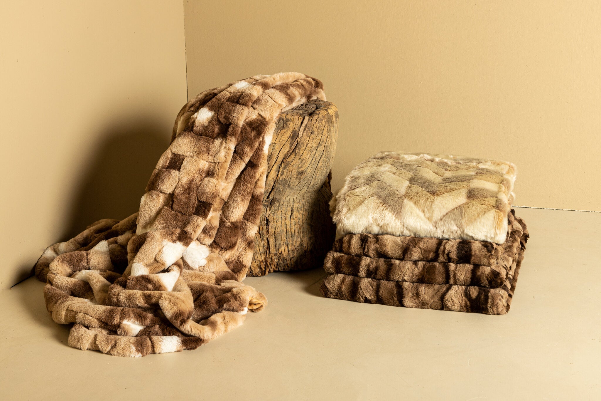 Geraldine Brown artificial fur plaid rectangle L PTMD